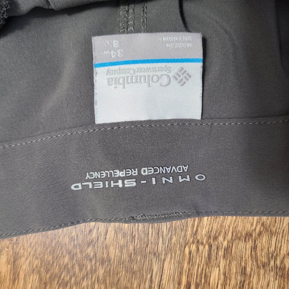 Columbia PFG shorts
